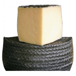 גבינת מנצ’גו מיושנת שחורה